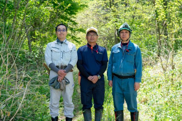 薬用養命酒×クロモジで守る地域の森 / 岡谷市役所 宮坂佳幸さん、養命酒製造 片桐雅博さん、堂薗茂樹さんの関連画像